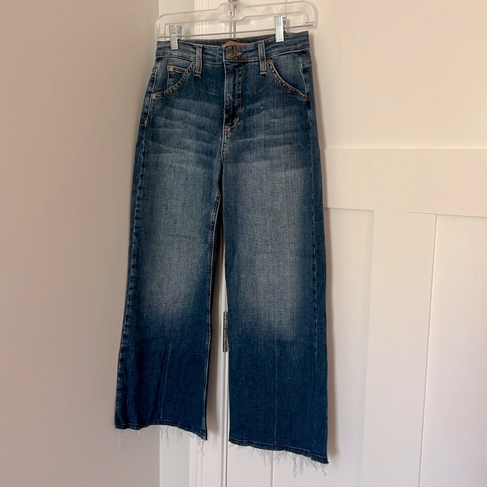 Joe’s Jeans “The Wasteland Gaucho - high rise wide leg crop” - size 26